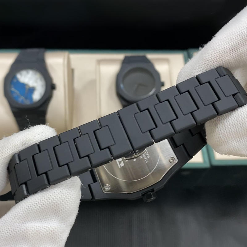 ⌚ Arabic Classic Aura Watch